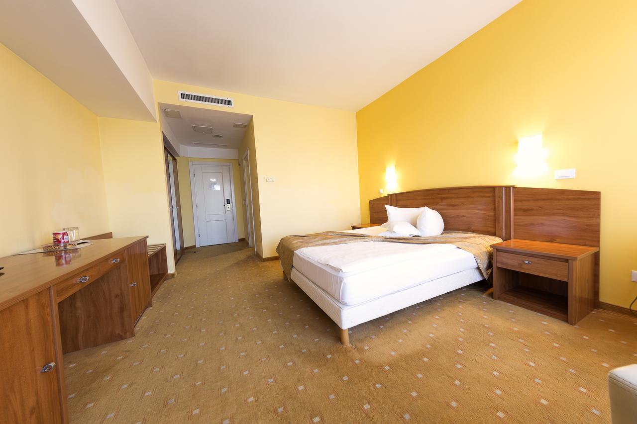 Hotel Parc Alba Iulia Exterior photo