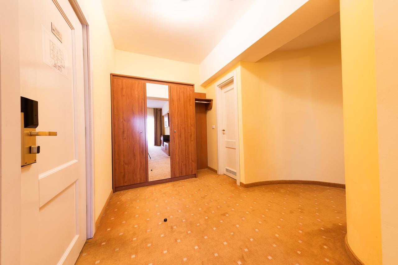 Hotel Parc Alba Iulia Exterior photo