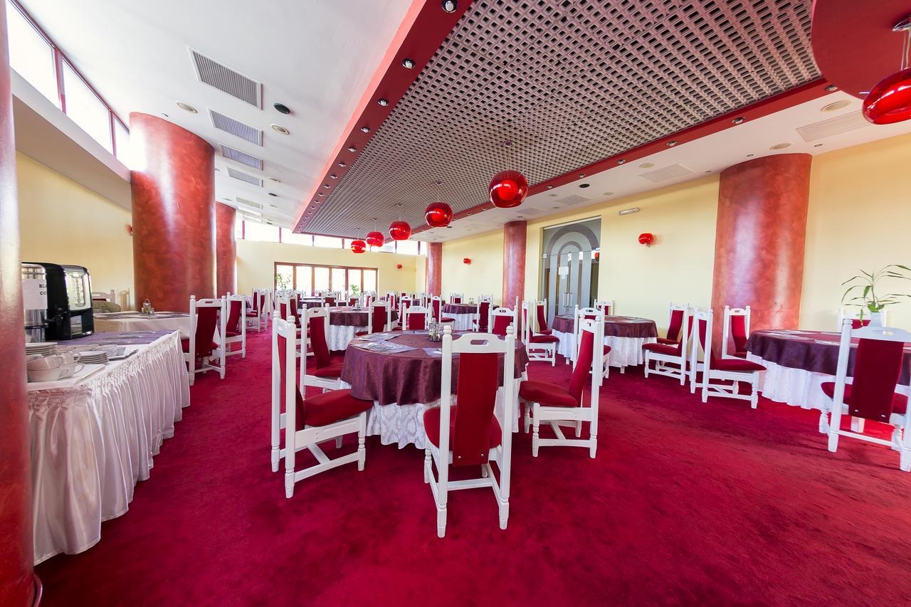 Hotel Parc Alba Iulia Exterior photo