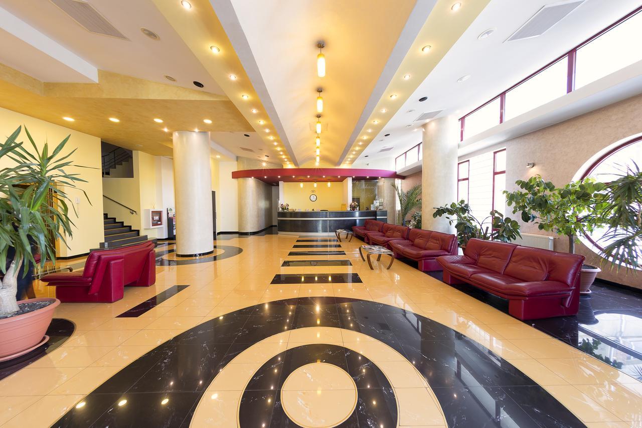 Hotel Parc Alba Iulia Exterior photo